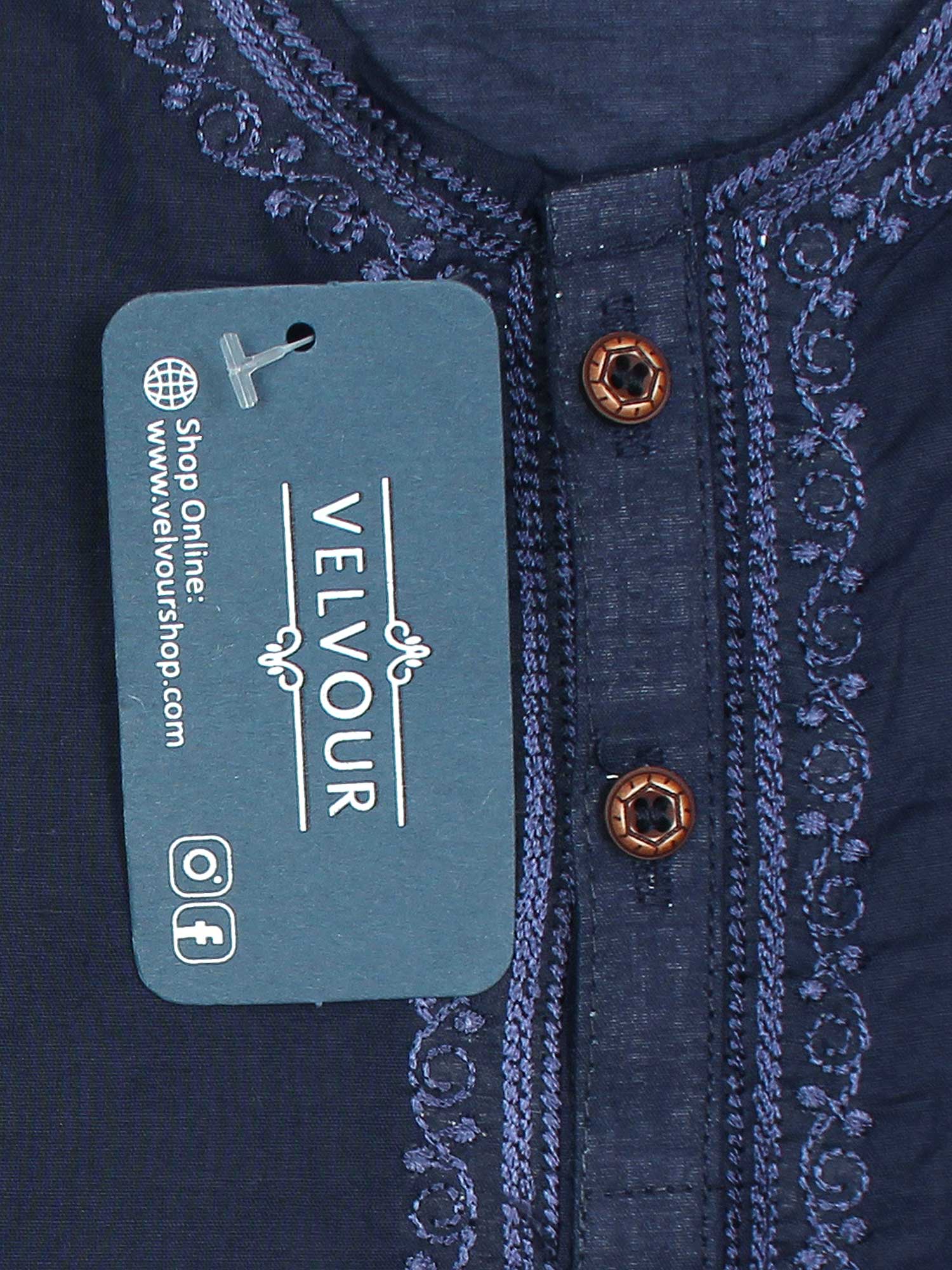 Round Neck Kurta Pajama VK09 - Image 3