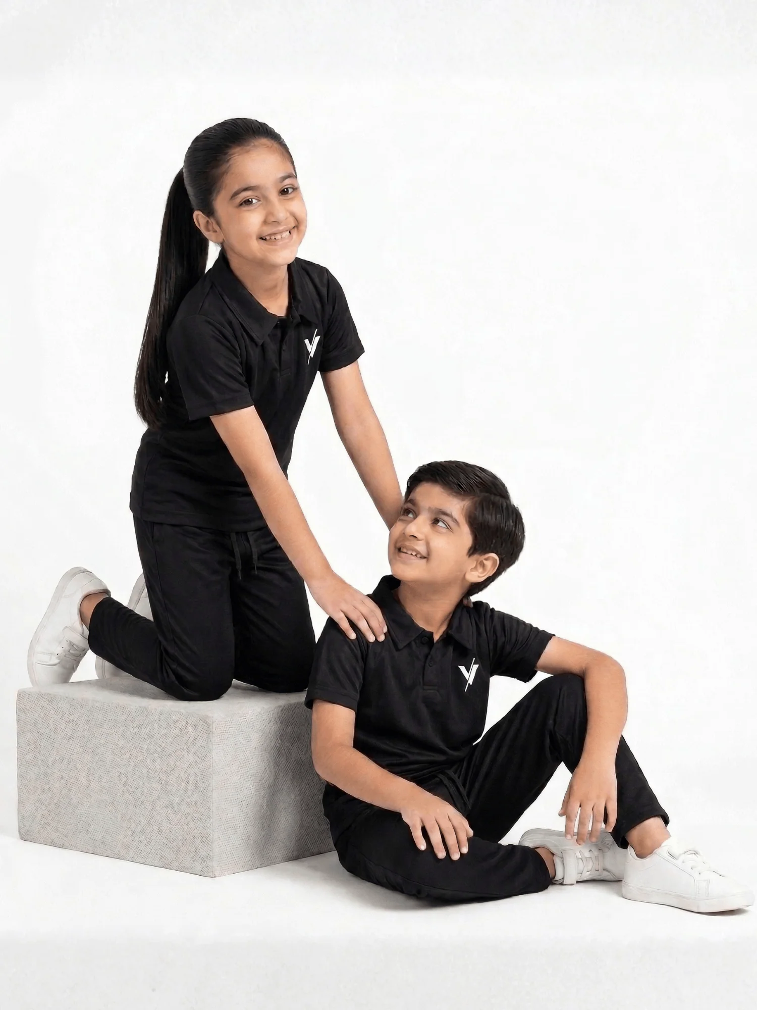 Tracksuit For Boys & Girls VST69-B - Image 3